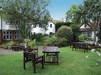 The Tudor Court Hotel 索利赫尔 外观 照片